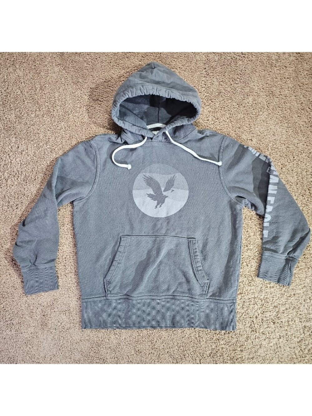 American Eagle Pullover Hoodie Mens Medium Gray Graphic Cotton Sweatshirt